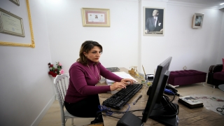 Hukuk bürosunda başlayan avukatlık hayalini azimle çalışıp gerçekleştirdi