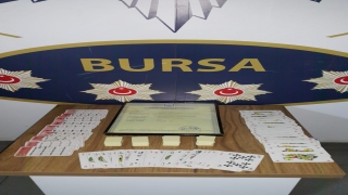 Bursa’da kumar oynandığı belirlenen kıraathanelere baskın düzenlendi