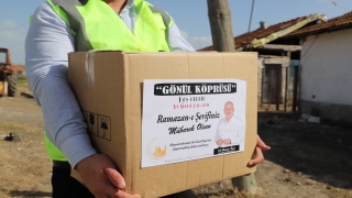 Hayrabolu’da ihtiyaç sahibi ailelere gıda yardımı