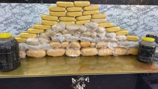 İstanbul’daki uyuşturucu operasyonlarında 14 şüpheliden 11’i tutuklandı 