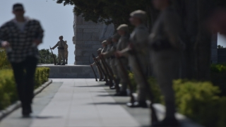 Şehitler Abidesi’nde Çanakkale Kara Savaşları’nın 107. yılı töreni düzenlendi