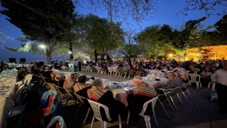 Bursa’da Osmangazi Yörük Türkmen Derneği iftar programı düzenledi