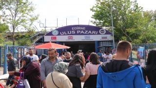 Edirne’de tarihi çarşılarda ve pazarlarda bayram hareketliliği yaşanıyor