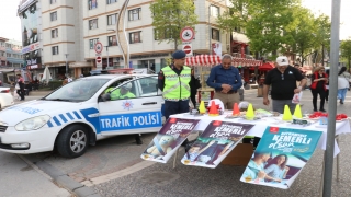 Yalova Valisi Muammer Erol emniyet kemeri denetiminde