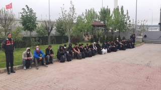 Kocaeli’de 27 düzensiz göçmen yakalandı