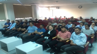 Osmaneli’de etlik piliç işletmelerinin bakıcılarına eğitim verildi