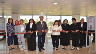 Tekirdağ NKÜ’de ”İzler Giysi Tasarımlarında Sarkoy Kilim Motifleri” sergisi açıldı