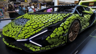 LEGO’nun gerçek boyutlu Lamborghini Sian FKP 37 modeli İstanbul’da