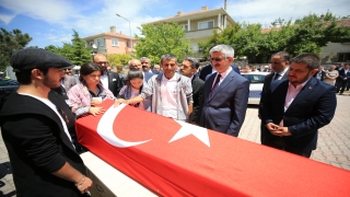 Kırklareli’nde trafik kazasında hayatını kaybeden okul müdürü toprağa verildi