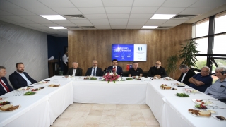 SUBÜ Rektörü Sarıbıyık, gazetecilerle bir araya geldi