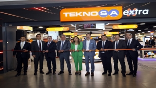 Teknosa, müşterilerine dijital deneyim sunan yeni konsept mağazasını açtı