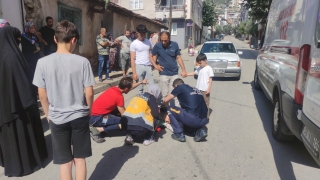 Orhangazi’de otomobilin çarptığı kadın yaralandı