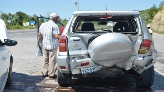 Sakarya’da otomobille cip çarpıştı, 6 kişi yaralandı