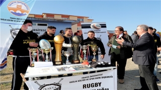 Trakya Üniversitesi spor toplulukları 18 madalya ve 2 kupa kazandı