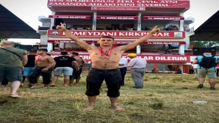 Trakya Üniversitesi öğrencisi ve mezunu pehlivanlar Kırkpınar’ı başarıyla tamamladı