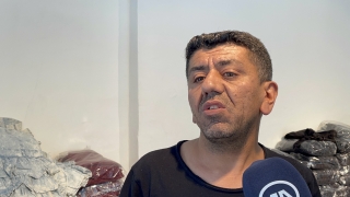 Güngören’de mağazaya giren hırsızlar, kendilerini uyaranlara kilit parçaları atıp kaçtı