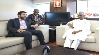 Eski Nijer Başbakanı Algabid, İslam İşbirliği Gençlik Forumunu ziyaret etti