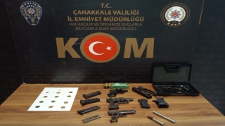 Çanakkale’de bir ikamette tarihi sikke ele geçirildi