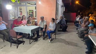 AK Parti İl Başkanı İba, köy ziyaretlerinde vatandaşların talep ve sorunlarını dinliyor