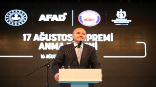 Bakan Soylu, Gölcük’teki deprem anma töreninde konuştu: 