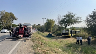 Bursa’da şarampole devrilen belediye otobüsündeki 21 kişi yaralandı