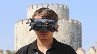 Yedikule Hisarı’nda dron yarışması başladı