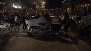 Bursa’da 3 otomobilin karıştığı kazada biri ağır 2 kişi yaralandı