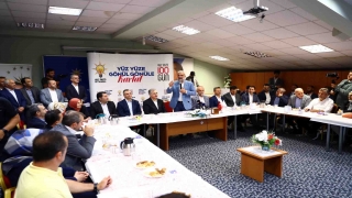 AK Parti İstanbul’un ”Yüz Yüze 100 Gün” programı Kartal’da devam etti 