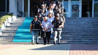 Tekirdağ merkezli silah kaçakçılığı operasyonunda yakalanan 10 zanlı adliyede