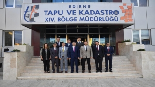 Edirne Valisi Kırbıyık, Tapu ve Kadastro 14. Edirne Bölge Müdürlüğünü ziyaret etti