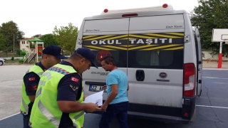 Jandarma trafik ekipleri 146 okul servisini denetledi