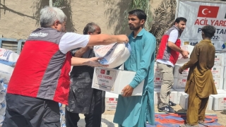 Sadakataşı, Pakistan’da selden etkilenen 600 aileye yardım etti