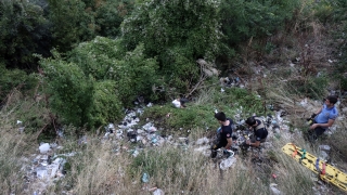 Uludağ’ın eteklerindeki beton bariyerlerden düşen kişi yaralandı