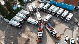 Adapazarı Belediyesi araç filosuna 18 kamyon dahil edildi