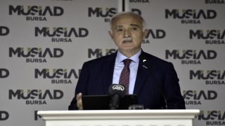 DEİK Başkanı Nail Olpak, Bursa’da konferansta konuştu: