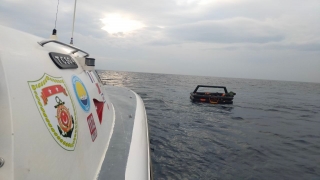 Çanakkale’de Türk kara sularına itilen 12 düzensiz göçmen kurtarıldı