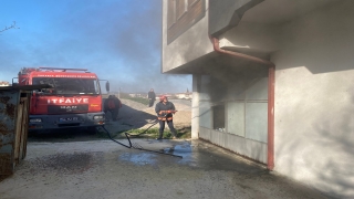 Kaynarca’da depoda çıkan yangın söndürüldü