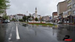 Hayrabolu’da 'Evde kal' çağrısına uyuluyor