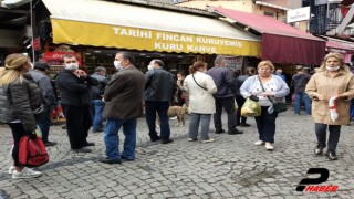 İstanbul'da Ramazan Bayramı öncesi alışveriş yoğunluğu