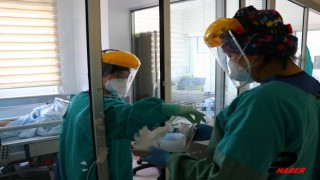 Tekirdağ'daki pandemi hastanesi hemşireleri Kovid-19 ile özveriyle mücadele ediyor
