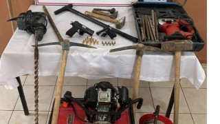 Balıkesir’de kaçak kazı yapan 6 şüpheli yakalandı