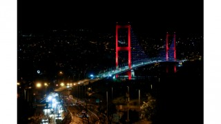İstanbul’da sokağa çıkma kısıtlamasının ardından hayat normale döndü
