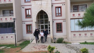 Kocaeli’de eski kız arkadaşını silah zoruyla alıkoyduğu iddia edilen kişi yakalandı