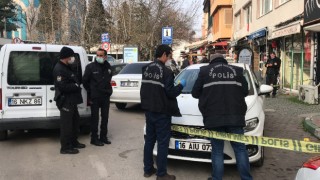 Bursa’da otomobilinde silahlı saldırıya uğrayan kişi yaralandı