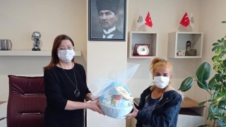 Keşan’da dünyaya gözlerini açan bebeklere hediye