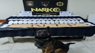 Sakarya’da 15,5 kilogram uyuşturucuyla yakalanan 2 şüpheli tutuklandı