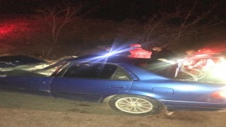 Bigadiç’te kamyona çarpan otomobilin sürücüsü yaralandı