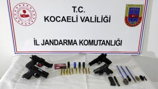 Kocaeli’de otomobil kurşunlanmasına ilişkin 2 kişi yakalandı