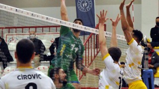 Voleybol: AXA Sigorta Efeler Ligi