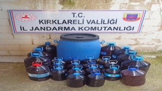 Kırklareli’nde bir evde 550 litre kaçak içki ele geçirildi